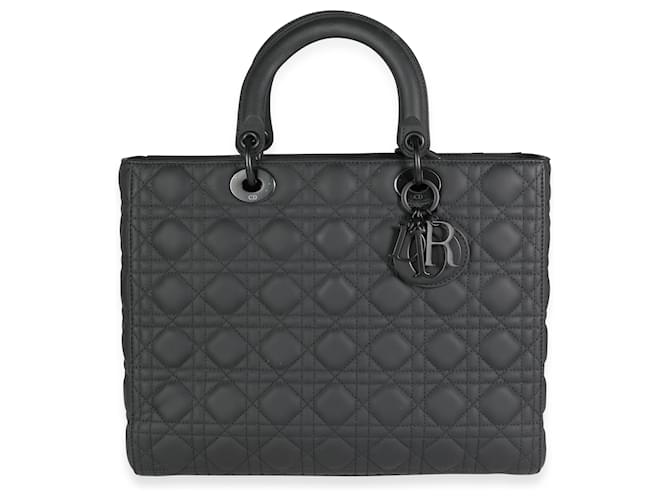 Grand sac Lady Dior en cuir de veau Ultramatte Cannage noir  ref.614471