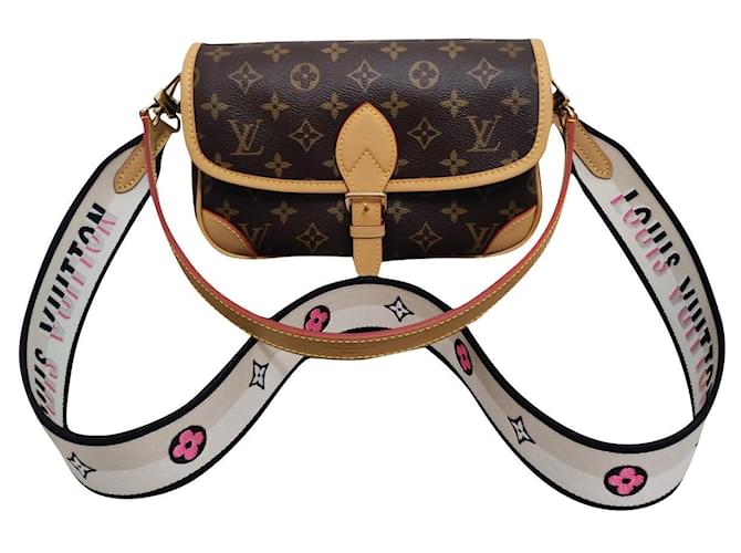 Louis Vuitton Rote Sohle Italy, SAVE 37% 