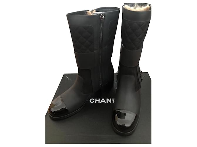 Chanel bottes Cuir Noir  ref.615545