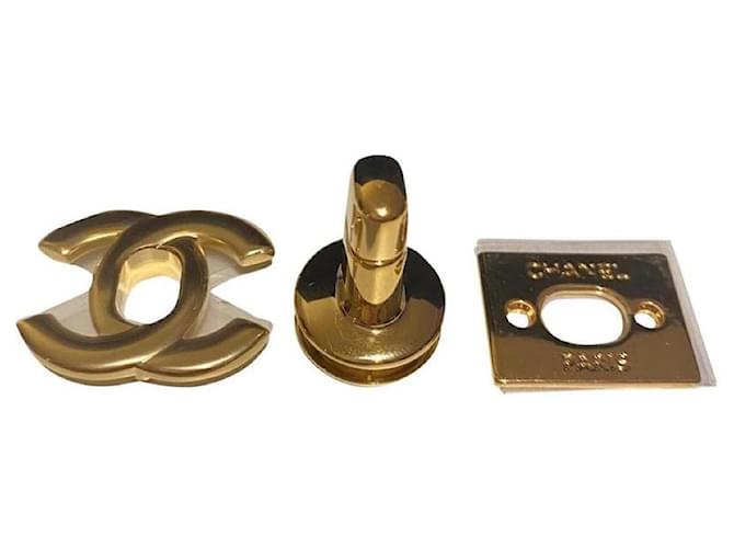 Altri gioielli CHIUSURA ORIGINALE CHANEL CC ( BORSA CLASSICA ) Hardware d'oro Gold hardware Acciaio  ref.615627