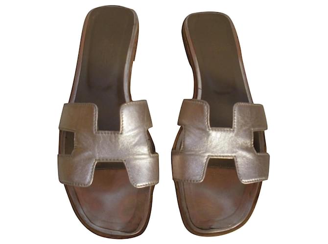 Hermès Sandals Leather  ref.616368