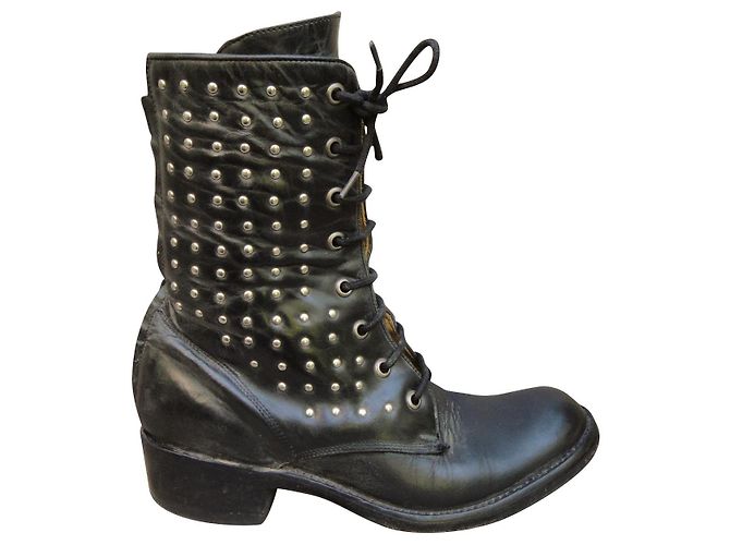 Mexicana Black Studded Leather Ankle Boots 36