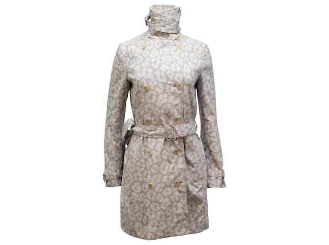Stella Mc Cartney Stella McCartney Snow Leopard Print Double-Breasted Coat in Light Grey Polyester  ref.617611