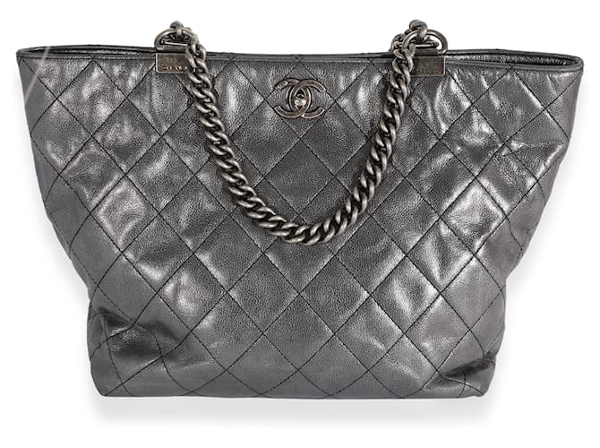 Chanel Metallic Blue Quilted Calfskin Shopping In Chains Tote  Leather Pony-style calfskin  ref.617651