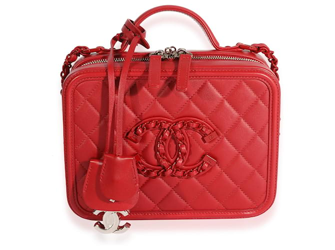 Chanel Red Quilted Lambskin Medium Filigree Vanity Case  Leather  ref.617653