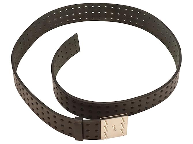 Cinturón perforado Hermès Box Figure en cuero negro  ref.617793