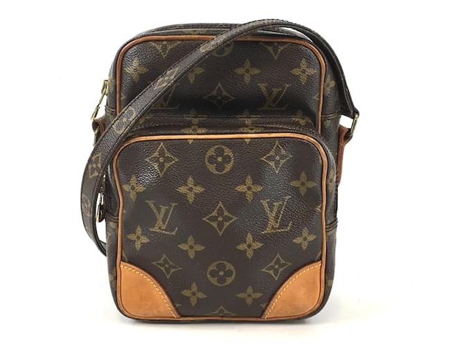 Louis Vuitton  Bags Brown Leather ref.618652 - Joli Closet