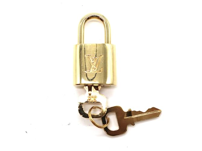 Louis Vuitton Lock and 2 Keys Set