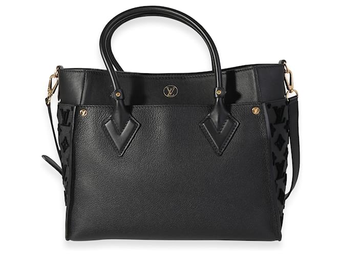 Louis Vuitton Black Grained Calfskin & Tufted Monogram On My Side Mm  Leather  ref.620270