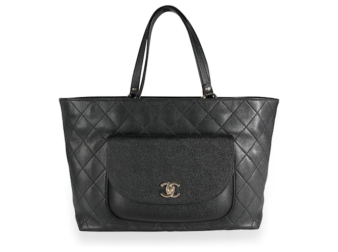 Chanel Black Acolchoado em couro de bezerro &; Bolsa Redonda Diária Caviar Preto  ref.620351