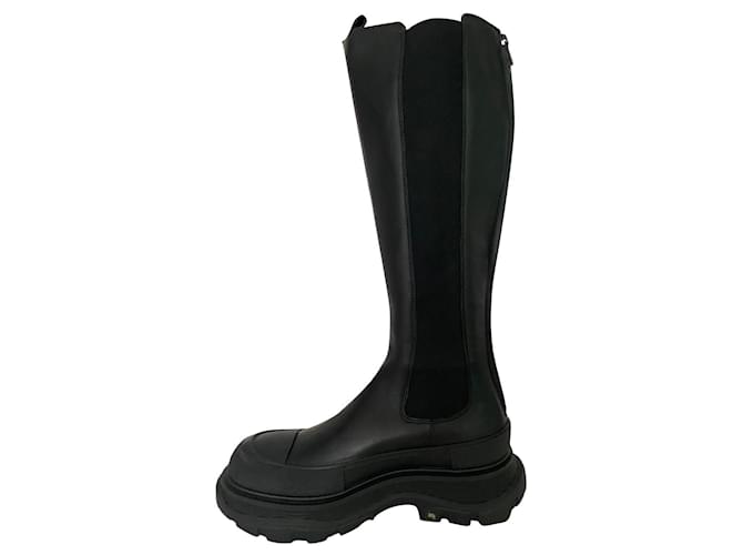 Alexander Mcqueen Boots Black Leather  ref.622395