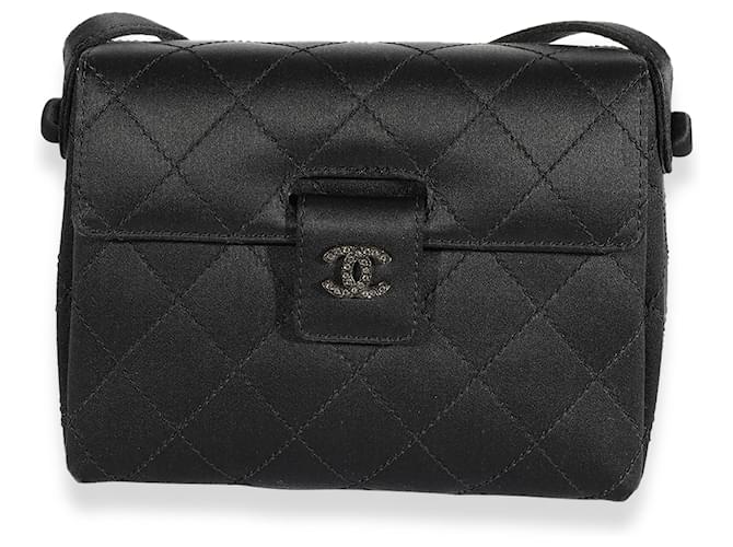 Chanel Vintage Abendtasche aus schwarzem, gestepptem Satin  ref.622659