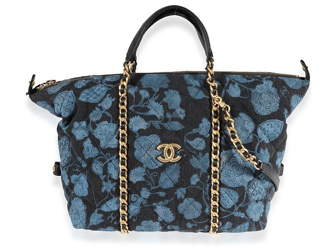 Bowling Bolsa de boliche jeans acolchoada floral azul Chanel