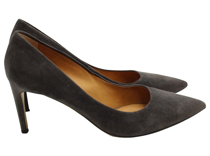Isabel Marant Classic Pumps in Grey Suede