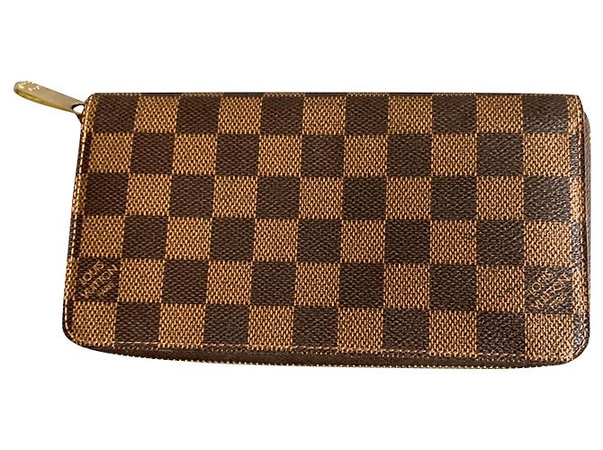 Cartera Louis Vuitton Zippy Damier Ebene