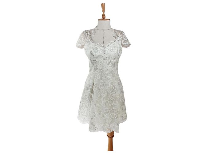 Marchesa Notte Kleid Ecru Weiß