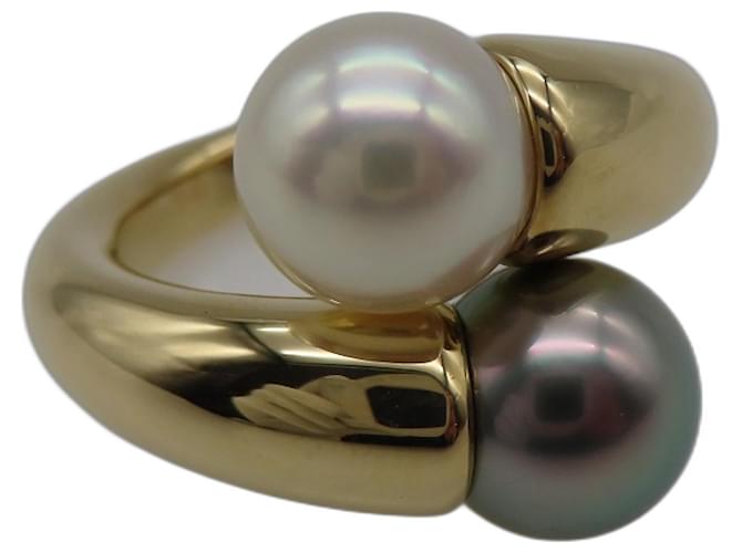 Cartier Gold lined Pearl  Ring Multiple colors Yellow gold  ref.626349