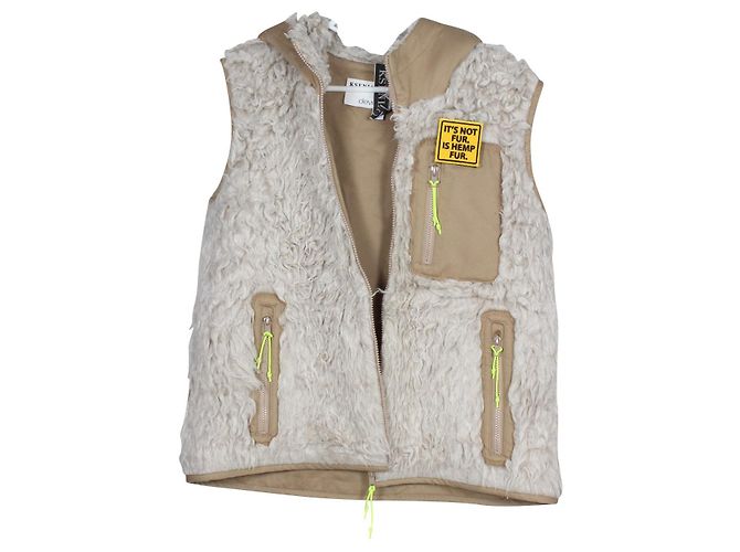 Autre Marque Ksenia Schnaider Weste Beige