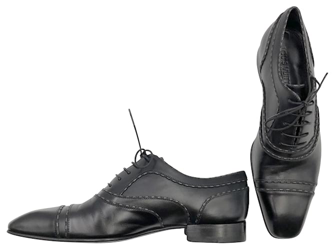 Chaussures Louis Vuitton en cuir noir avec bordure rayée  ref.627950