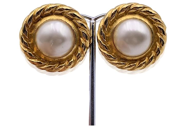 Vintage Gold Metal and Faux Pearls Clip On Earrings