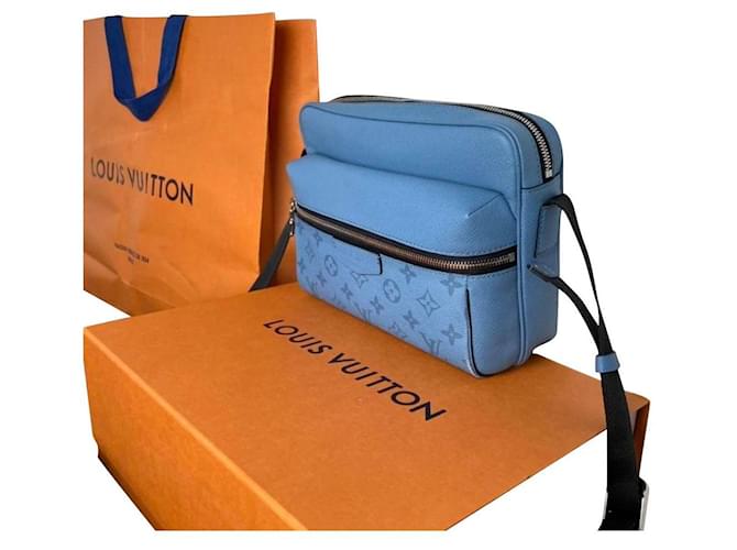 Louis Vuitton Saddlebags Blue Leather  ref.629140