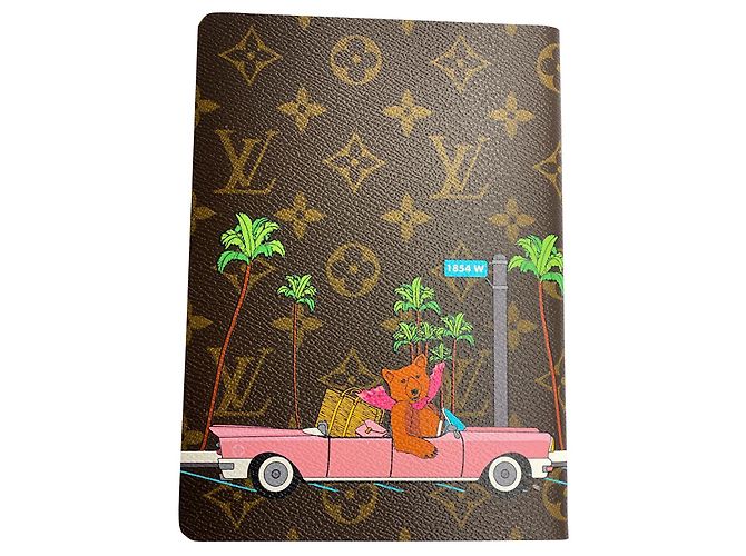 Louis Vuitton Clemence holliwood Xmas notebook Multiple colors