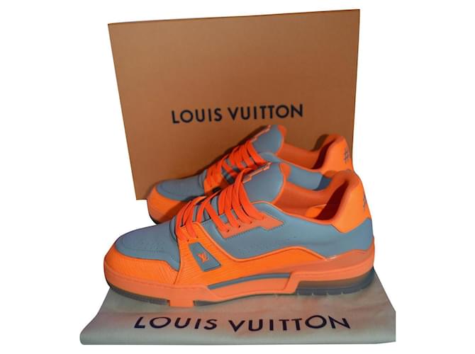 Baskets Louis Vuitton 42.5 Cuir Orange Gris  ref.630454