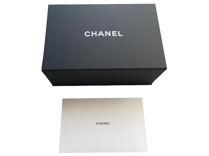 Chanel scatola vuota per borsetta Nero  ref.630875
