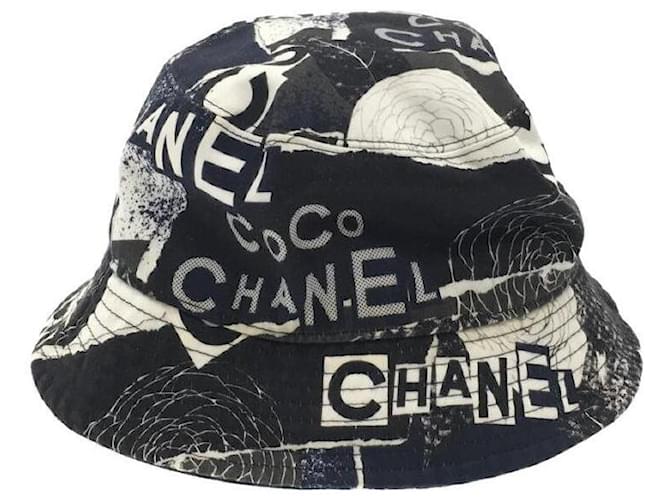 CHAPEAU femme Desigual bleu hiver, marine - flambant neuf avec étiquettes