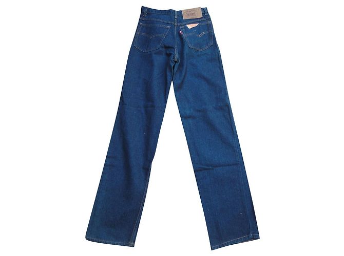 Levi's 501 taille 40 New condition Dark blue