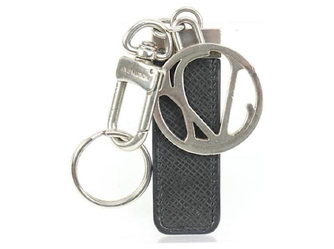 Louis Vuitton Schwarzes Taiga-Leder Silber Logo Schlüsselanhänger Tasche Charm-Anhänger Geld  ref.632365