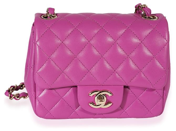 Bolsa com aba mini quadrado acolchoado roxo Chanel pele de cordeiro Couro  ref.632607