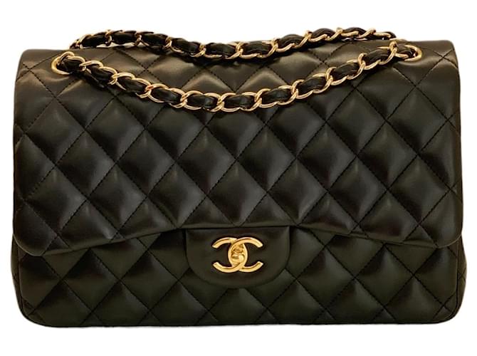 Chanel Handtaschen Schwarz Leder  ref.632805