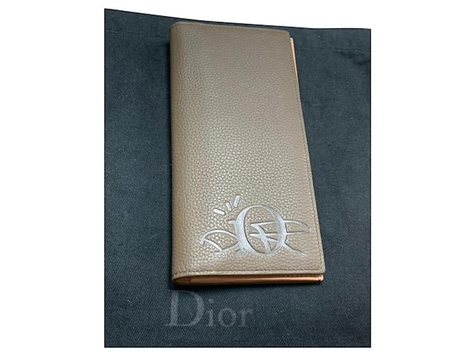 Dior Portafogli Piccoli accessori Beige Pelle  ref.632816