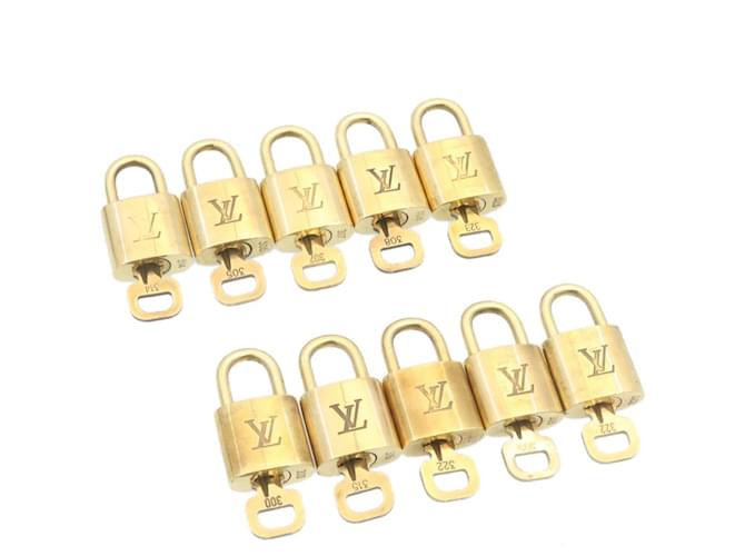 cadenas Louis Vuitton 10set Cadenas Gold Tone LV Auth am1301g Métal  ref.633484