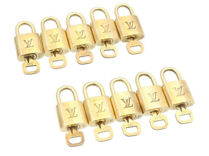 Louis Vuitton padlock 10set Padlock Gold Tone LV Auth am1304g Metal  ref.633487