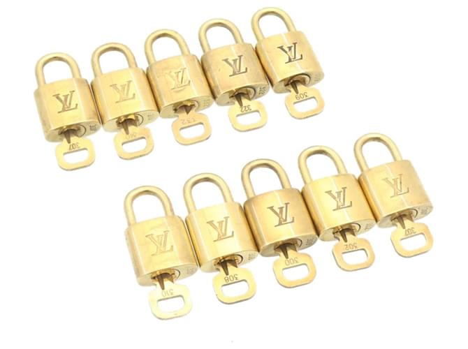 Louis Vuitton padlock 10set Padlock Gold Tone LV Auth am1356g Metal  ref.633501