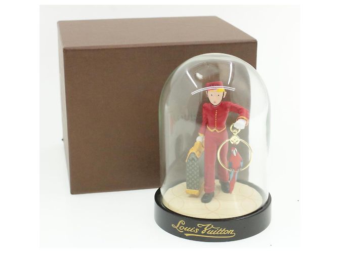 LOUIS VUITTON Bellboy Snow Globe 2021 Multicolor LV Auth am116g Multiple colors