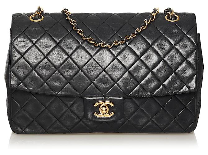 Chanel Black CC Timeless Lambskin Leather Single Flap Bag Nero Pelle  ref.633932