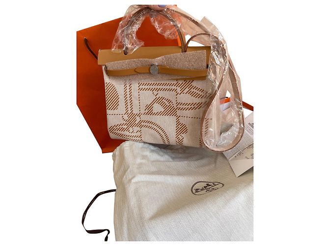 Hermès Herbag Brides de Gala Zip Retourne 31 Beige Algodón