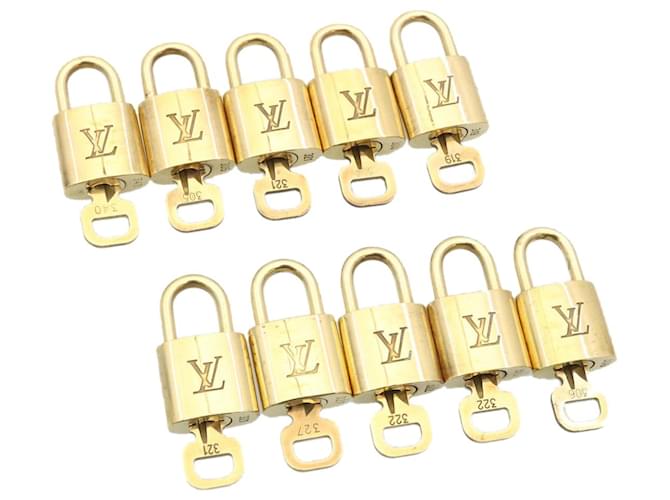 Louis Vuitton Vorhängeschloss 10Set Gold Tone LV Auth am2096G Metall  ref.634025