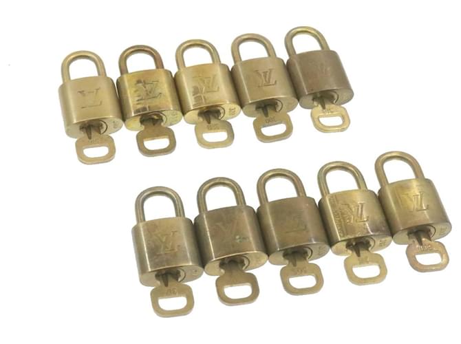 Louis Vuitton padlock 10set Padlock Gold Tone LV Auth am518g Metal  ref.634938
