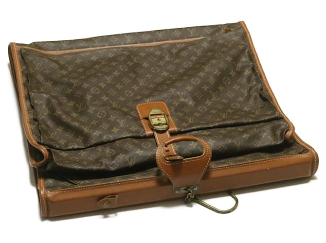 Housse de vêtement monogramme LOUIS VUITTON Dôme portable Vintage T23403 LV Auth am445g Toile  ref.635037