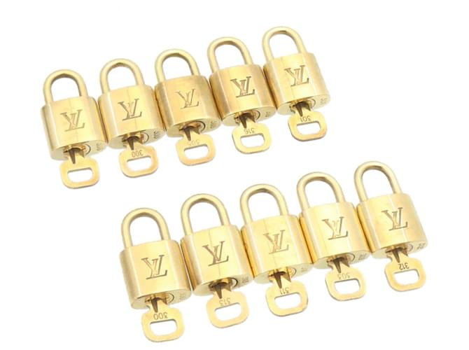Louis Vuitton padlock 10set Padlock Gold Tone LV Auth am839g Metal  ref.635083