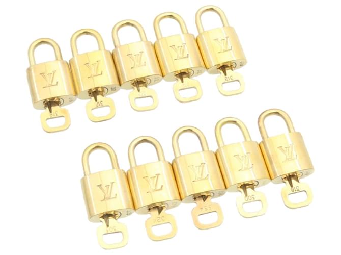 Louis Vuitton padlock 10set Gold Tone LV Auth cr883 Metal  ref.636670