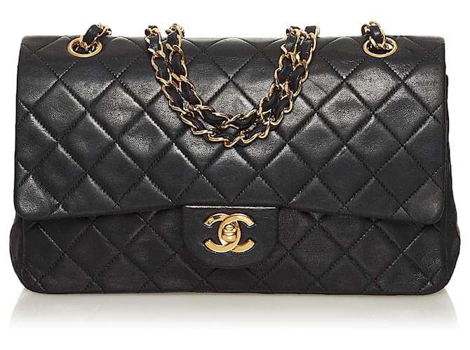 Chanel Black Classic Medium Flap Bag mit Lammfellfutter Schwarz Leder  ref.638524