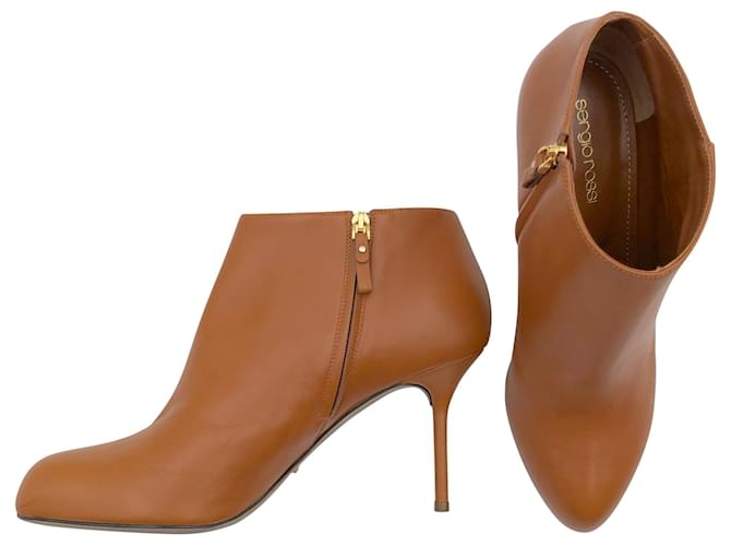 Sergio Rossi ankle boots in caramel leather Yellow Camel  ref.639113