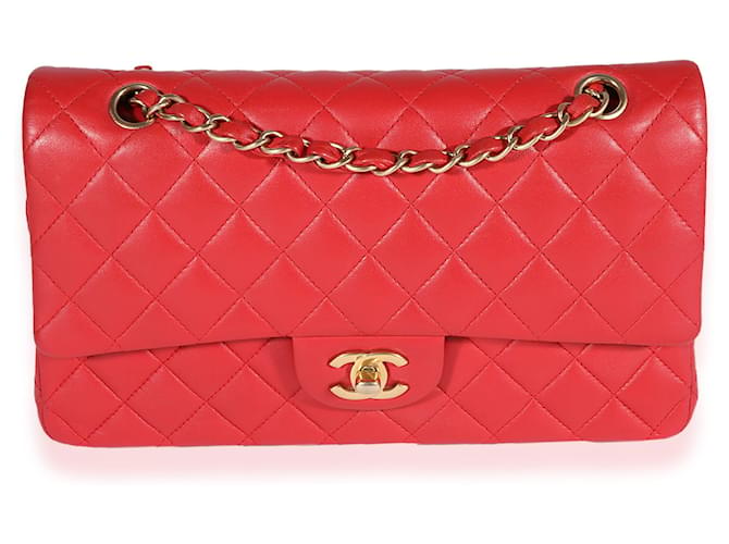 Bolsa Chanel Red Acolchoada Pele de Cordeiro Médio Clássico Forrado com Flap Vermelho Couro  ref.639331