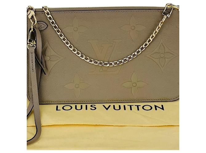 Louis Vuitton Louis Vuitton Pochette Sac à bandoulière en cuir beige de Neverfull Added Chain A943   ref.639339