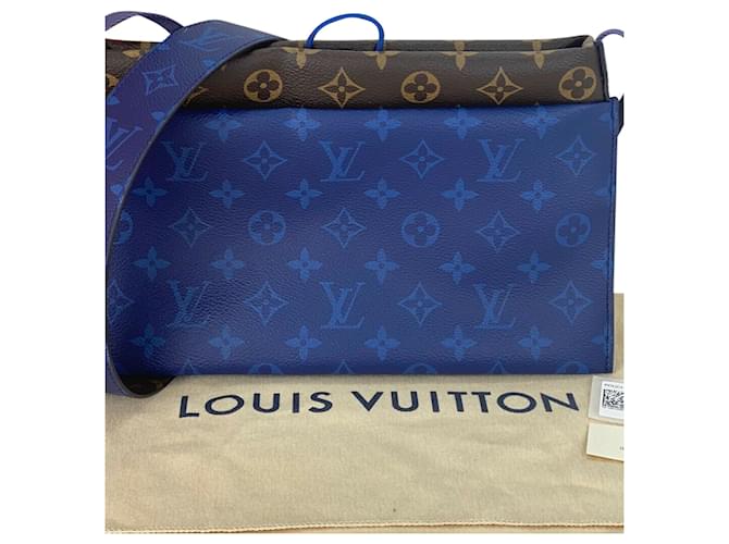 Louis Vuitton Louis Vuitton Bag Monogram Small Outdoor Pouch